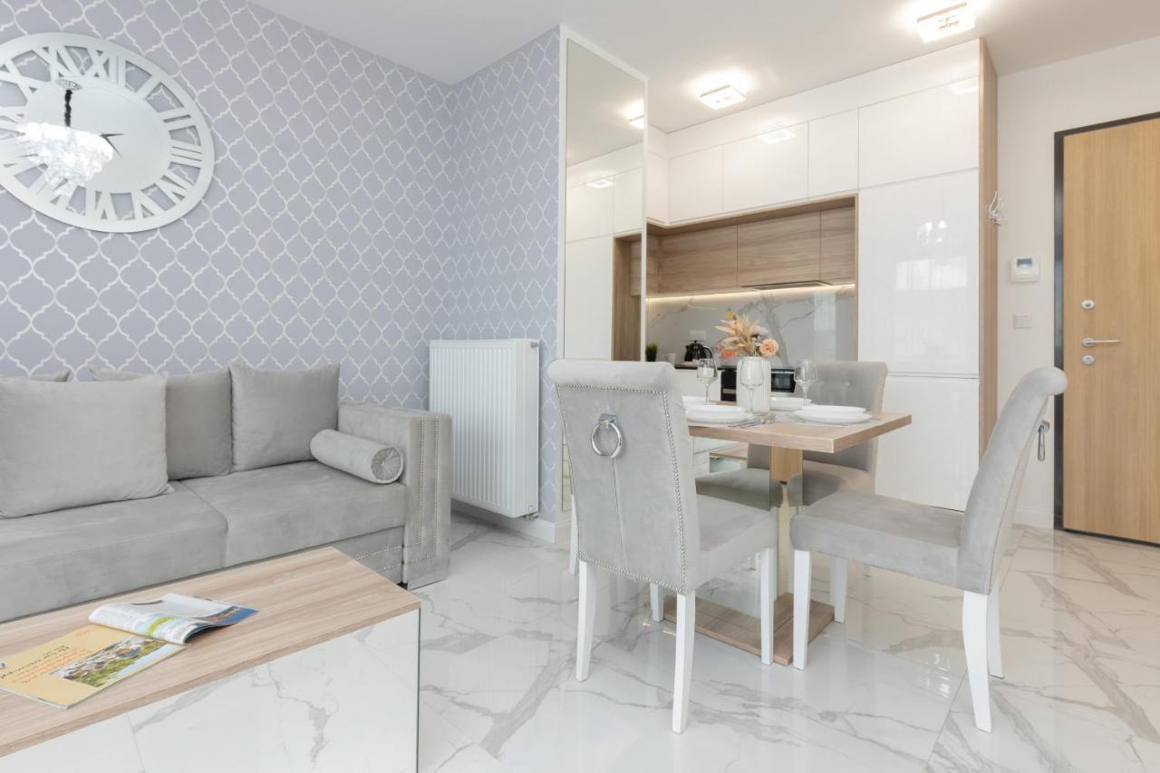 Cosy Apartment On Wola Goleszowska By Noclegi Renters Warsawa Bagian luar foto