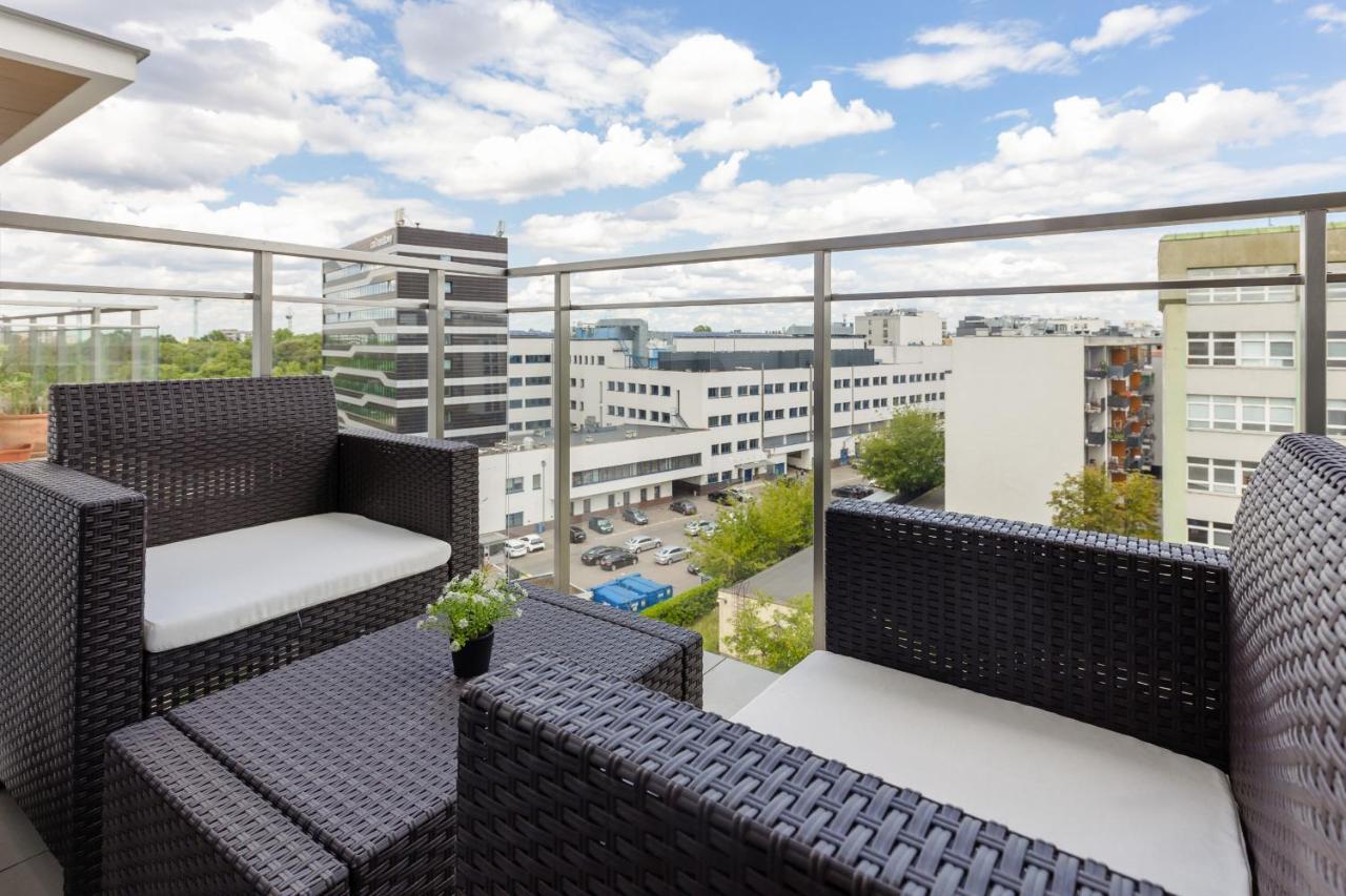 Cosy Apartment On Wola Goleszowska By Noclegi Renters Warsawa Bagian luar foto