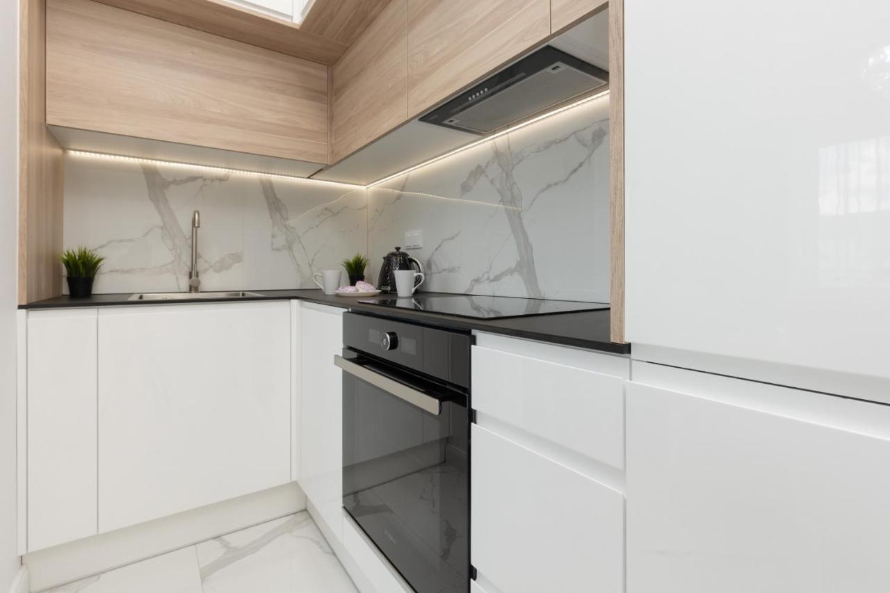 Cosy Apartment On Wola Goleszowska By Noclegi Renters Warsawa Bagian luar foto